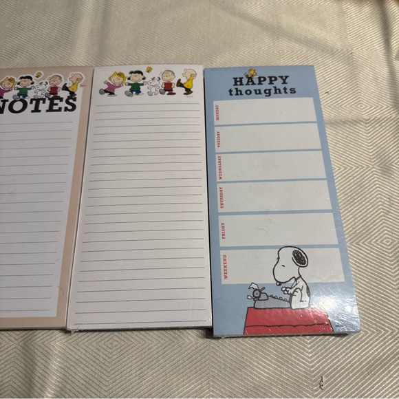 Snoopy Notepad Set - Picture 3 of 4